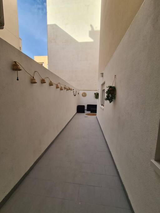 Beautiful Apartment With Patio Torrevieja Zewnętrze zdjęcie